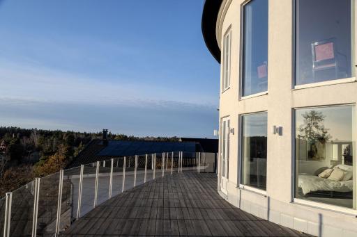 Luxury Villa - Private Pool and Lake View - Housity