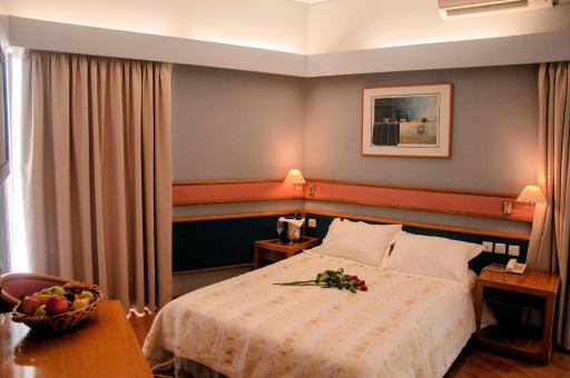 Hotel Samaras - Housity