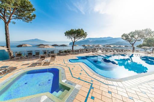 Grand Hotel President - Housity