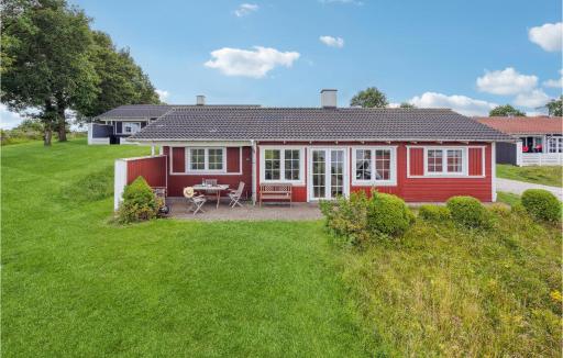 Awesome Home In Aabenraa With Outdoor Swimming Pool - Housity
