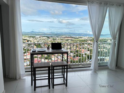 Bienvenue au 7ème ciel dans le spacieux T3 ! - Housity