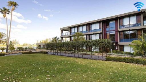 Harbourside Views 503 Sebel Kiama - Housity