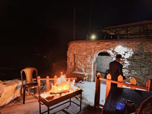 Dana Village Lodge - Housity