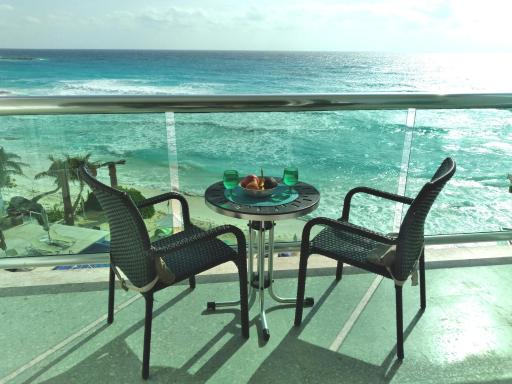 Oceanview Club Zone Beachfront 1 bedroom apartment in resort - Housity