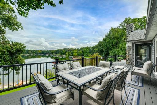 Lakefront Sherrills Ford Haven w/ Boat Dock! - Housity