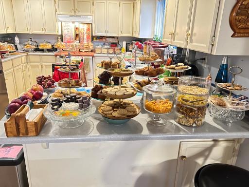 Comfy Sleep with Breakfast - Housity