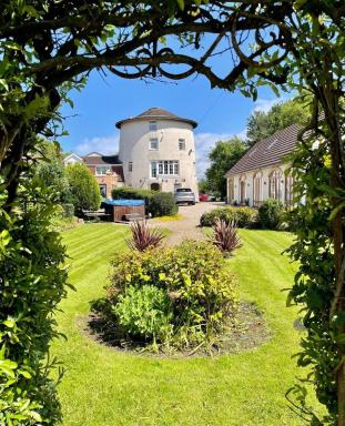 The Old Mill Rooms - Housity