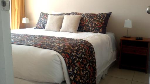 Santiago Neighborhood - Housity