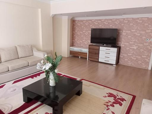 Comfortable house, Suit home - Housity