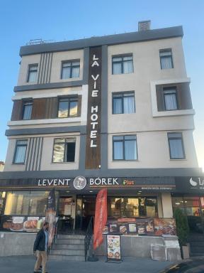 La Vie Suite Hotel - Housity