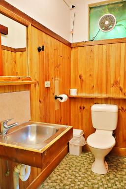 Brisbane Manor - Housity