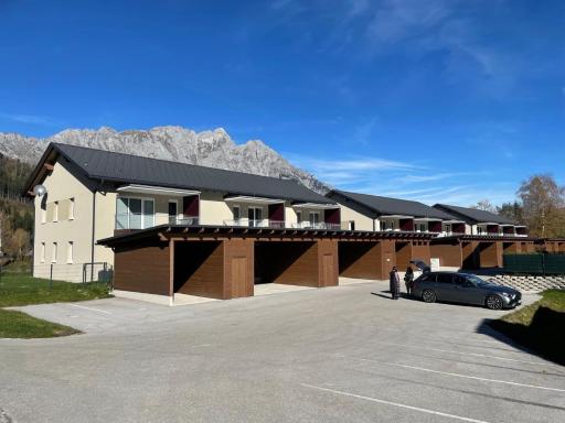 Albarosa Appartemant - Housity