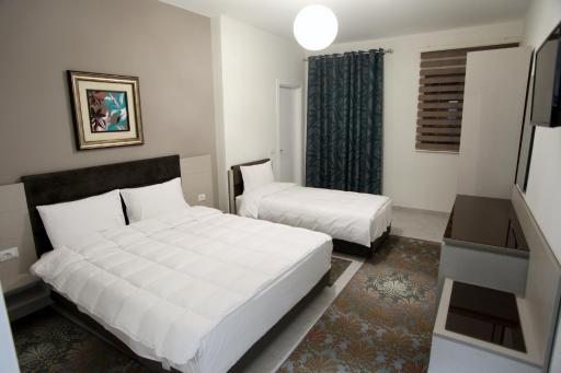 Fjortes Hotel - Housity