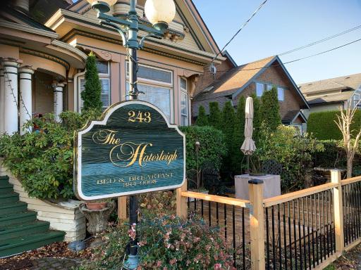 Haterleigh Heritage Inn - Housity