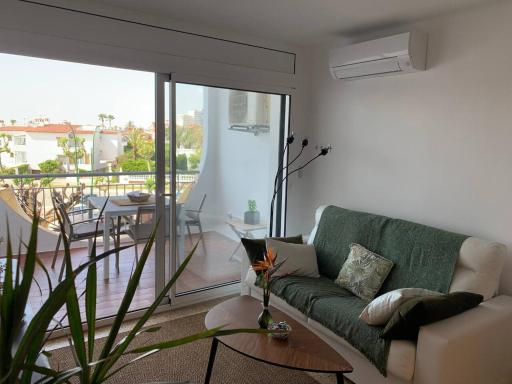 AwayDays Estudio Vista Mar con WiFi - Housity