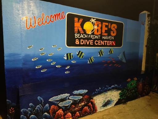 Kobe's Beachfront Haven - Housity