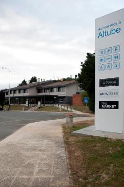 AS Hoteles Altube - Housity