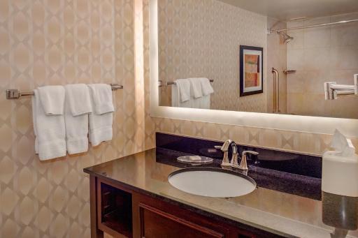 Crowne Plaza Hotel St. Louis Airport, an IHG Hotel - Housity