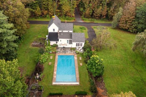 Clove by AvantStay Gorgeous Cottage w Pool Privacy Pool Table Close to Hunter Mountain - Housity