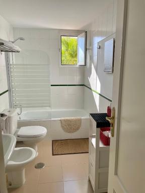 San Miguel B&B Granada - Housity