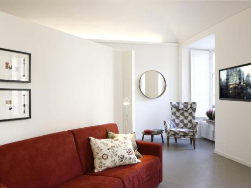 Le Tre Madame - Housity