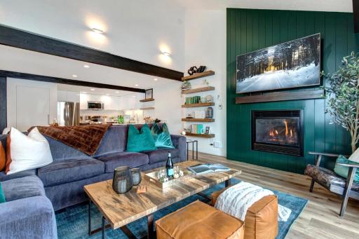 KBM Resorts: Between Deer Valley and Main Street Awesome Views Hot Tub - Housity