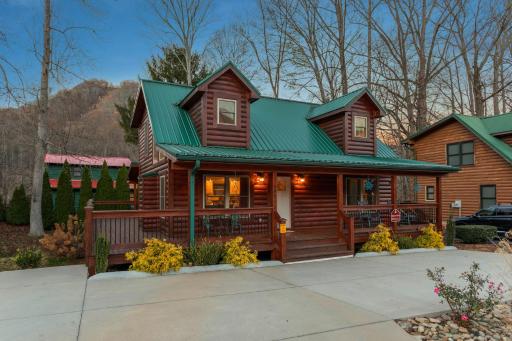 The Snow Owl Cabin - Housity