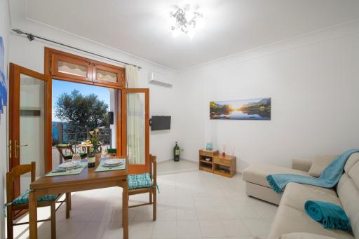 Rosemary Holiday House - Housity