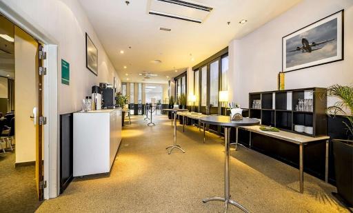 Park Inn by Radisson Liege Airport - Housity