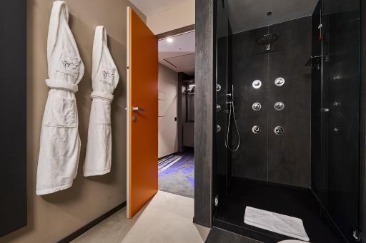 MyTALE Creative Academy Hotel - Housity