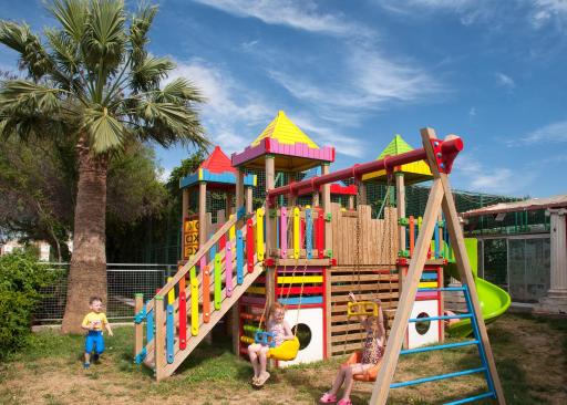 Hotel Esra and Family Suites - All Inclusive - Housity