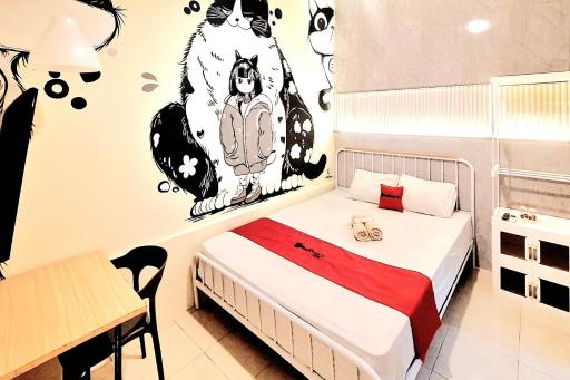 RedDoorz at Victoria Hotel near Stasiun Blitar - Housity