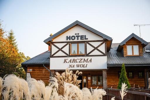 Karczma na Woli - Housity