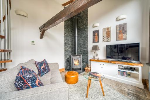 Beautiful Cottage in New Forest, Romantic Getaway - Housity