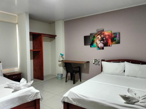Hotel Villareal del Llano - Housity
