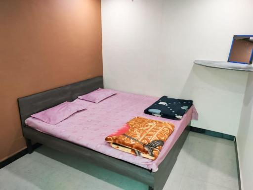 Kailash kuti Guest House - Housity