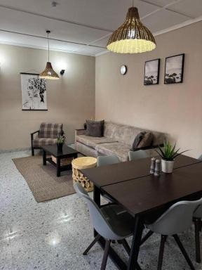 Ibex Hill Apartment- Power backup - Housity