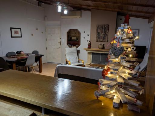 Sea View Roof Garden - Housity