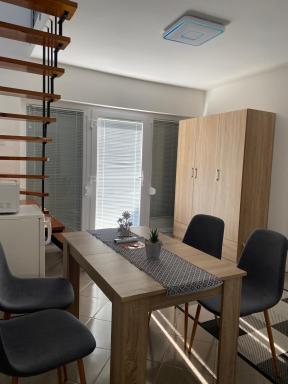 Pipacs vendégház - Housity