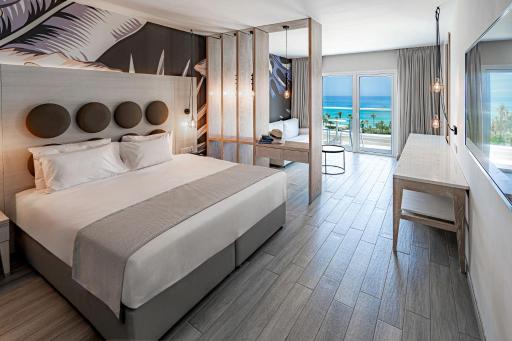 Vangelis Hotel & Suites - Housity