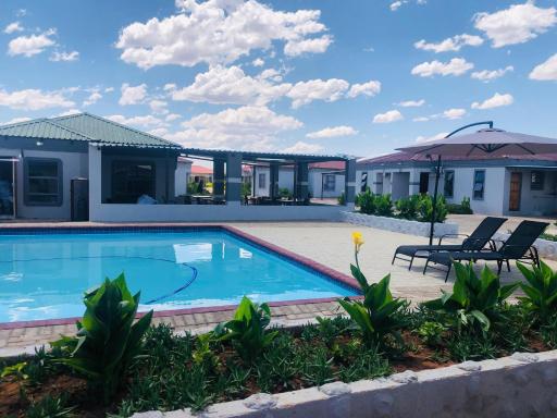 Mafikeng Boutique Lodge - Housity