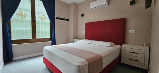 Rooms Luxury Madrid - Housity