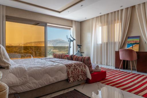 Tayyurt host - Housity