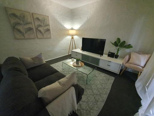 North Melbourne Retreat - Housity