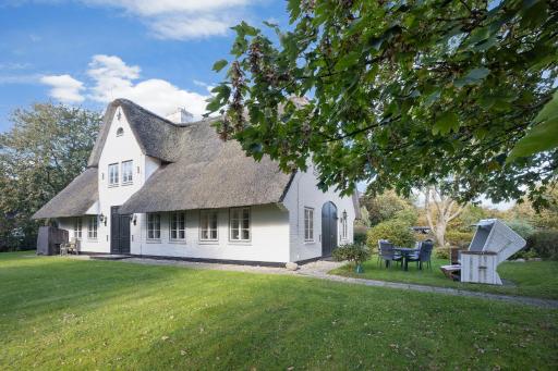 Dohlenhof Das Scheunentor - Housity