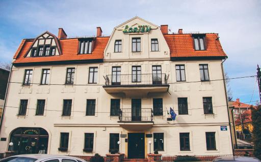 Pensjonat Lorien - Housity