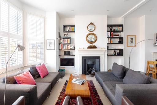 Spacious Apartment near Portobello Road - Housity