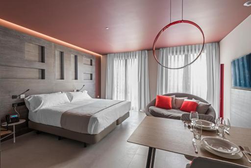 MYR Plaza Mercado & Spa - Hizvo