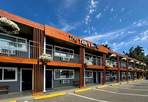 Beach Travel Proud The Tide's Inn - Housity
