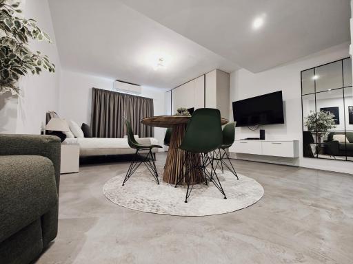 Wanderlust - Housity